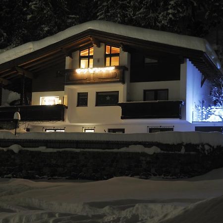 Haus Fischer Петной ам Арлберг Екстериор снимка